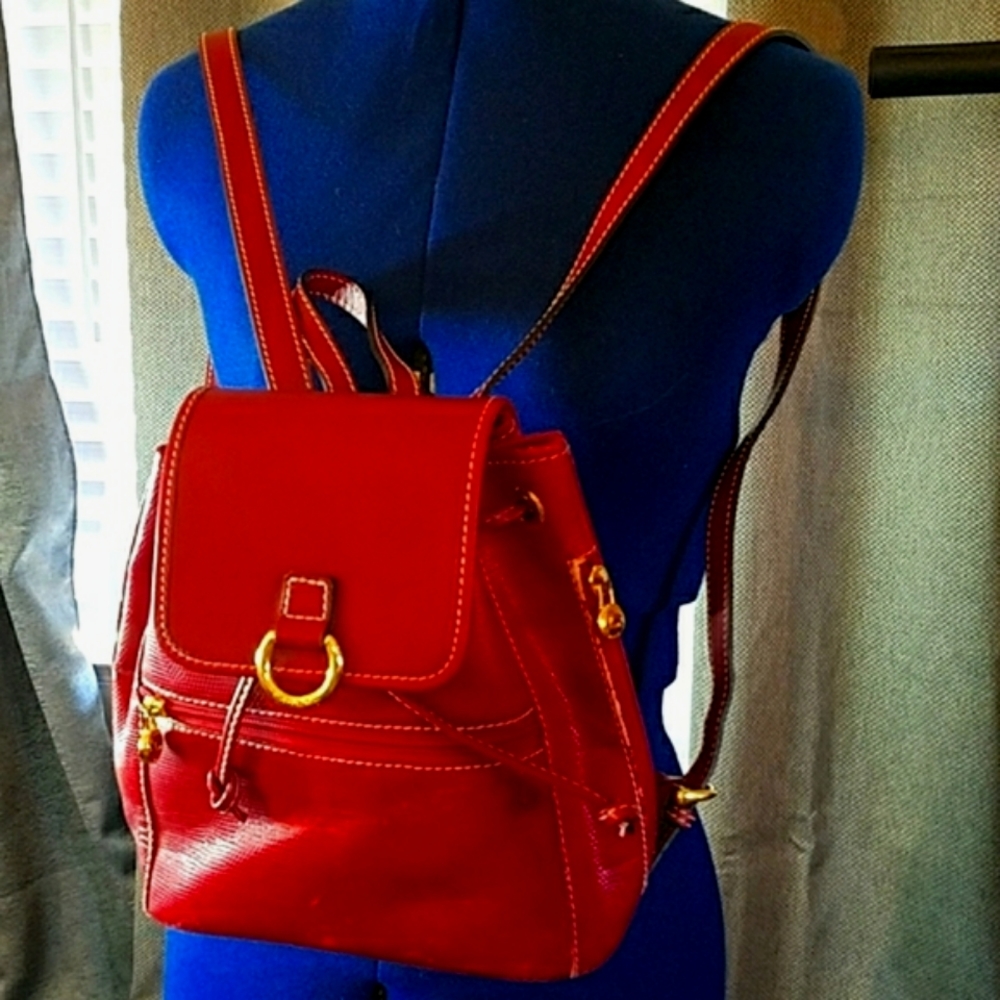 LANCEL PARIS Made in FRANCE Red Leather Backpack Vintage Distressed Zipper